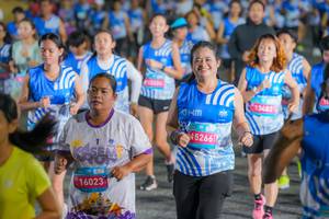 BIB: 16023, 452661, 13482
                            <button type="button" onclick="openModal(23093328)" class="btn btn-primary btn-sm float-right btn-popup" data-toggle="modal" data-target=".modal-high-quality">
                        <i class="fas fa-shopping-cart"></i> Add to Cart
                    </button>
                                            <button type="button" onclick="isThisMe(23093328, true)" class="btn btn-success btn-sm float-right btn-popup btn-isme hidden" data-toggle="tooltip" data-placement="bottom" title="นี่คือรูปของคุณใช่ไหม คลิกที่นี่เพื่อเอาเข้าอัลบั้ม">
                        <i class="fas fa-plus"></i> Add to album
                    </button>
                    <button type="button" onclick="isThisMe(23093328, false)" class="btn btn-warning btn-sm float-right btn-popup btn-isnotme hidden">
                        <i class="fas fa-ban"></i> Remove from album
                    </button>